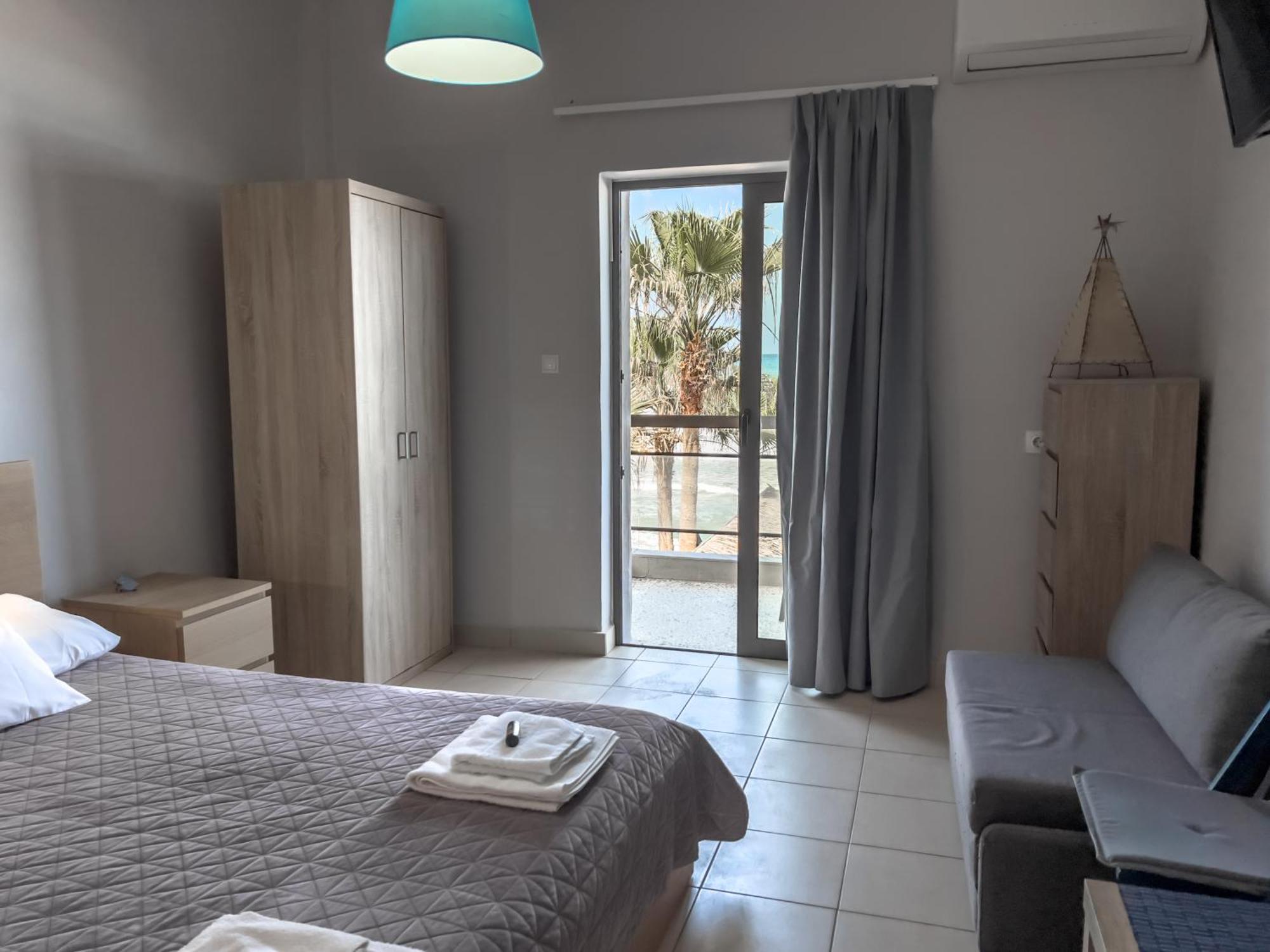 Nefeli Rooms Ajía Marína Kültér fotó