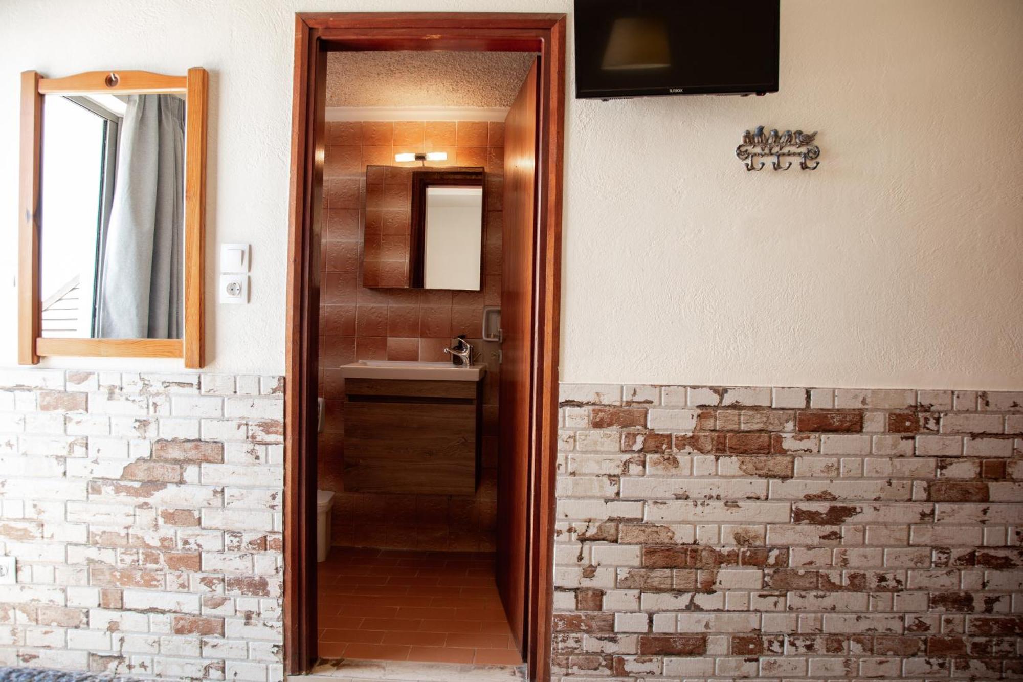 Nefeli Rooms Ajía Marína Kültér fotó