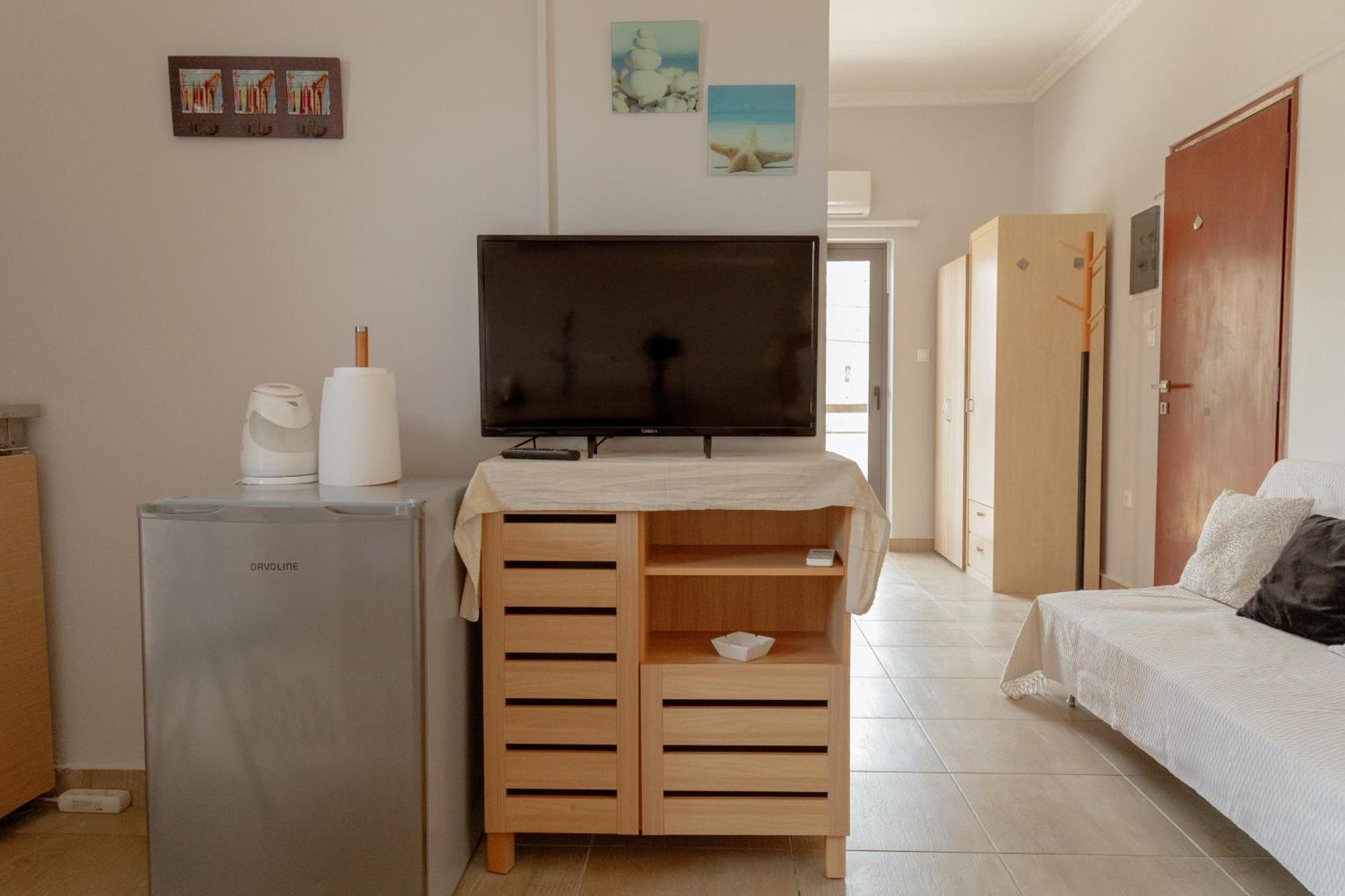 Nefeli Rooms Ajía Marína Kültér fotó